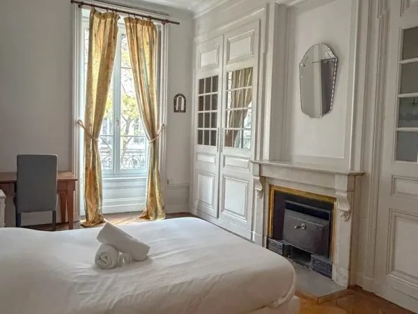 LYON 3 COURS GAMBETTA POSSIBLE INVESTISSEMENT 110 m2 + STUDIO 35m2