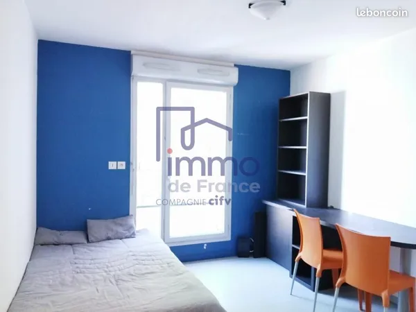 Studio 1 pièce 18 m²