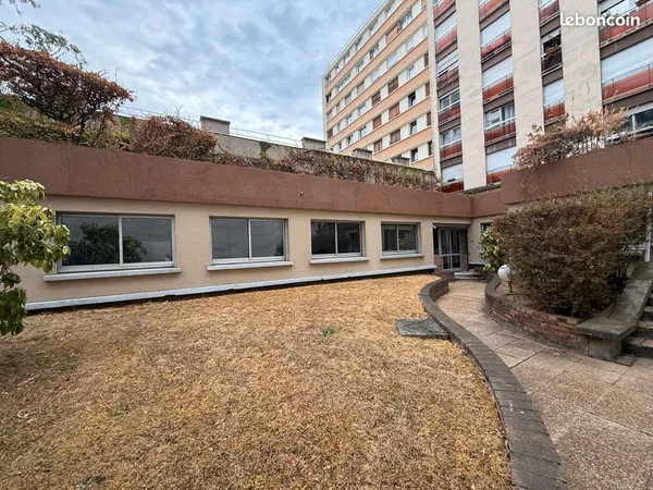 Bureaux équipés à louer de 20 à 180 m² - Paris 11e