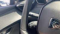 Peugeot 208 1.2 Hybrid 145ch Allure e-DCS6 — photo 23