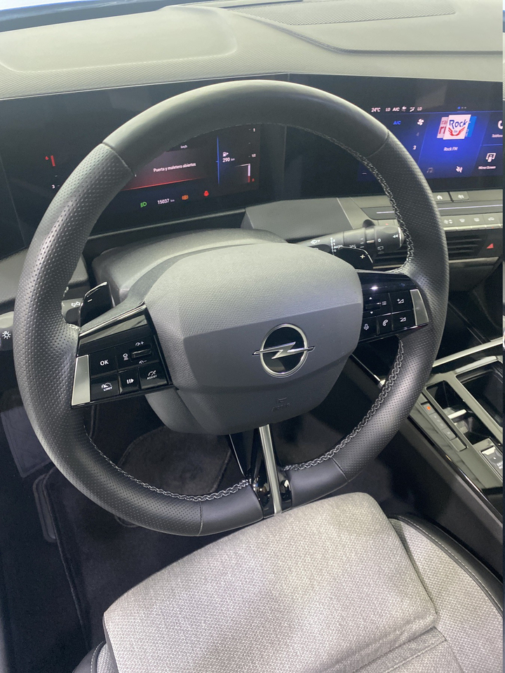 Opel Astra — photo 62