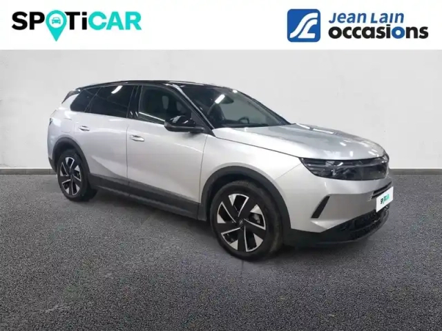 Opel Grandland 1.2 turbo hybrid 145 ch e-dct6 — photo 3