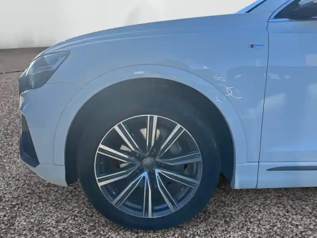 Audi Q8 50 tdi 286 tiptronic 8 quattro — photo 9