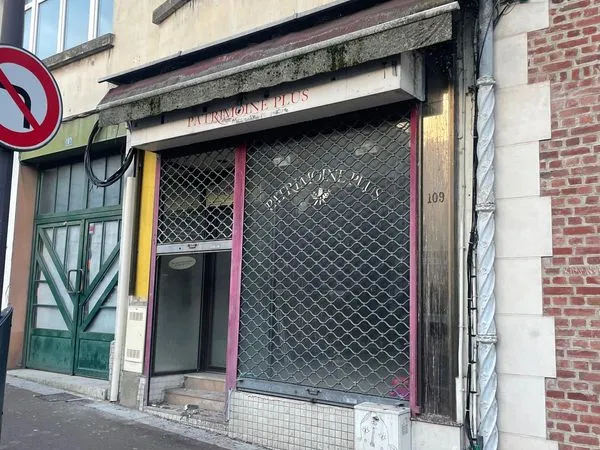 Belle boutique de 80 m² - Rue d'Isle - Disponible immédiatement