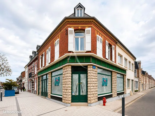 Immeuble 11 pièces 450 m²