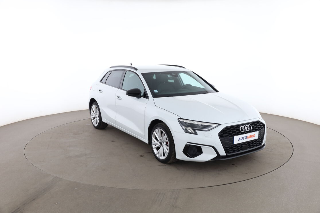 Audi A3 Sportback 40 e-tron Design Luxe S Tronic — photo 7