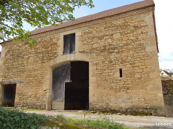 Local d’activité et entrepôt Vente Cherveix-Cubas 1p 160m² 46000€