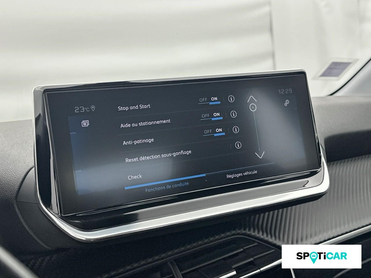 Peugeot 208 1.2 puretech 100ch s&s allure — photo 13