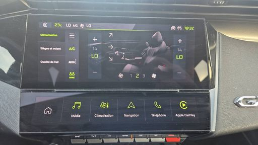 Peugeot 408 1.2 Puretech 130 EAT8 - GT – 2024 – 43396 km – Essence – Boîte Automatique — photo 12