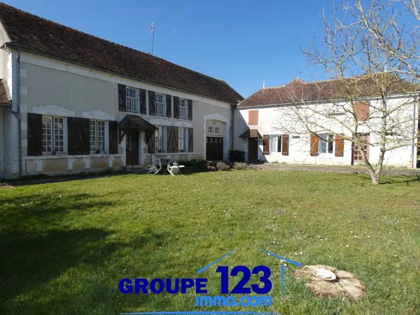 Maison 8 pièces 268 m²
