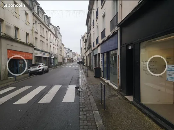 Loue local commercial / bureau / stockage - 21 m²
