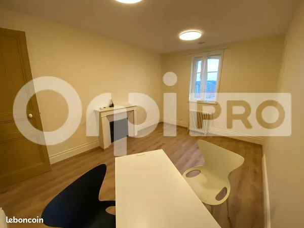 Bureau 15 m²