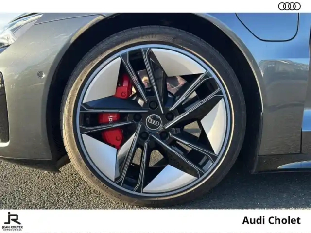 Audi E-Tron rs  gt 598 ch quattro — photo 7