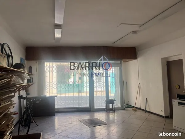 Local commercial 62 m²