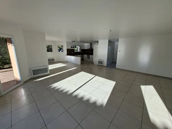 Maison de luxe 5 pièces 135 m²