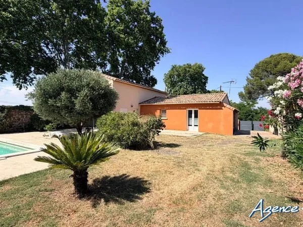 Maison de type T5 avec piscine
