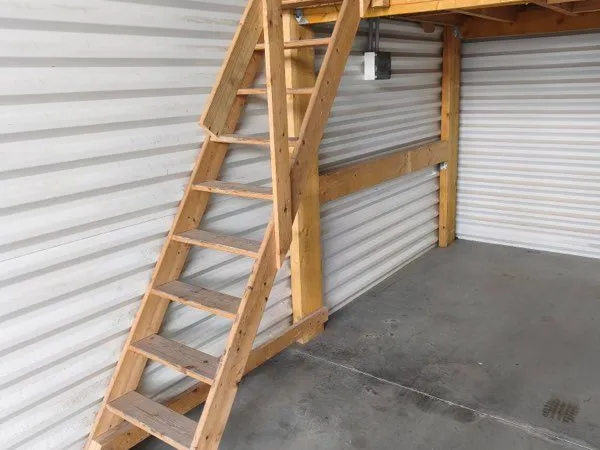 Garage/box de stockage grande hauteur