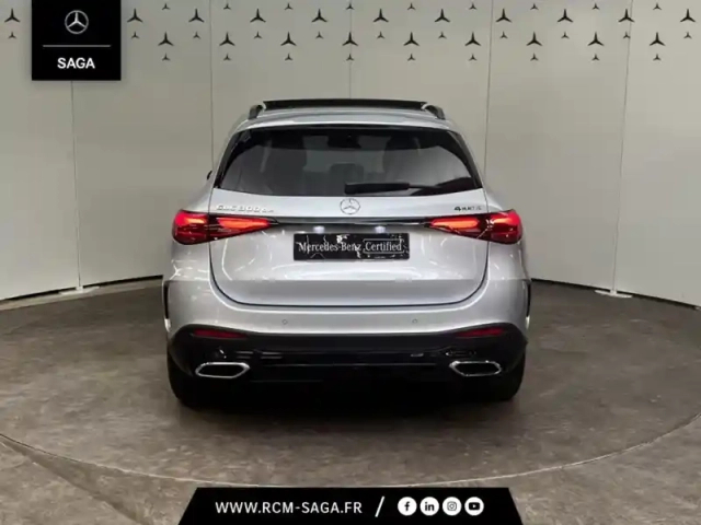 Mercedes Glc suv 300 de hybrid eq 4matic amg line — photo 4