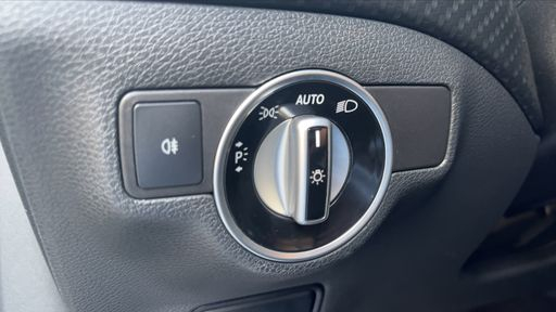 Mercedes Classe A 1.5 160 90 - Fascination – 2016 – 137279 km – Diesel – Boîte Manuelle — photo 4