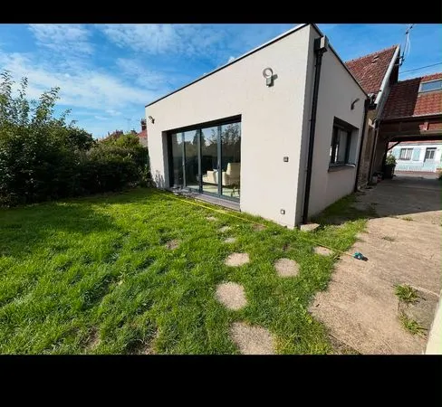 Maison individuelle rénovée - Petit-Quevilly (76) - 293 000