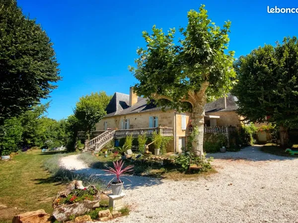 Colocation dans une grande maison