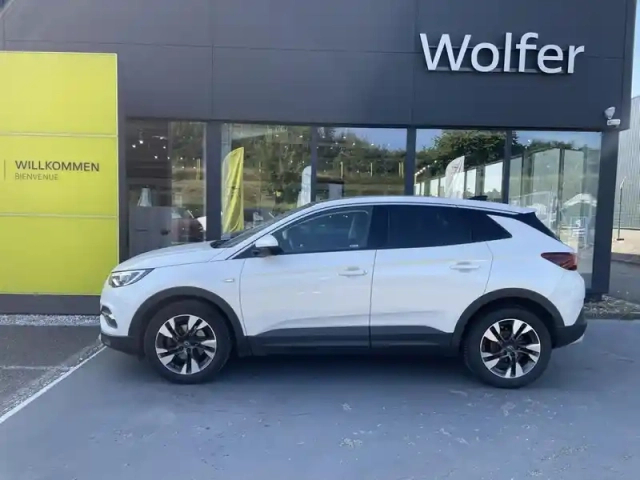 Opel Grandland X 1.2 turbo 130ch ecotec ultimate — photo 8