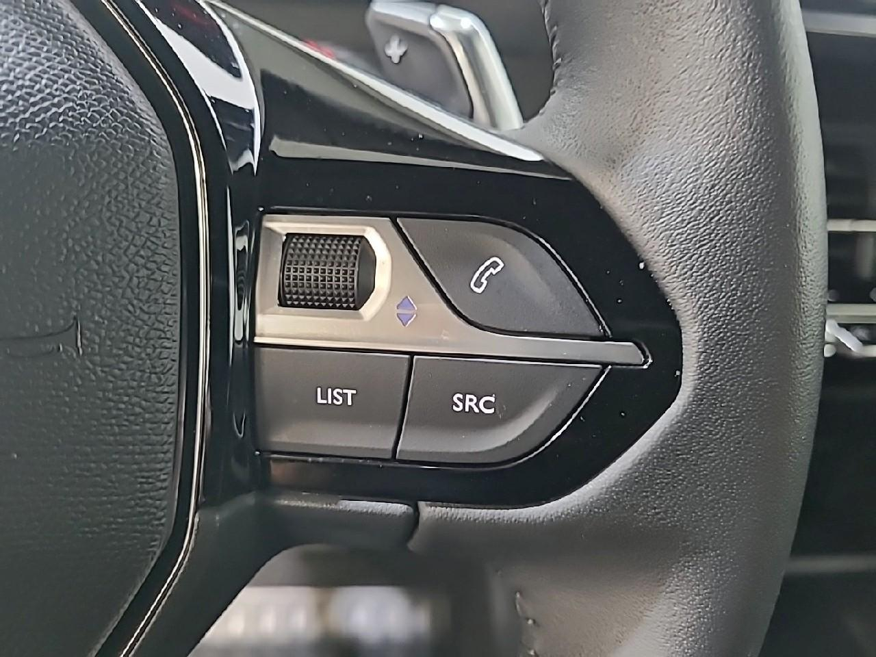 Peugeot 2008 hybrid 136 e-dcs6 style — photo 20
