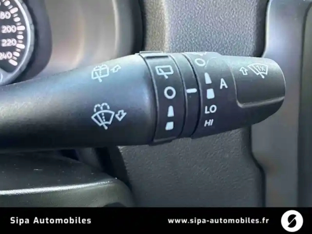 Jeep Renegade 1.3 gse t4 150 ch bvr6 — photo 27