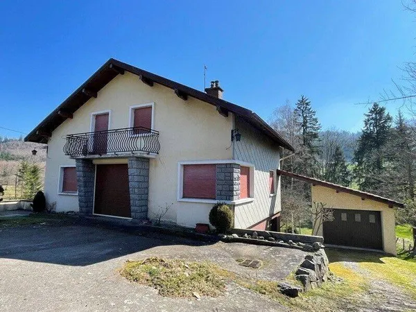 Maison 8 pièces 140 m²