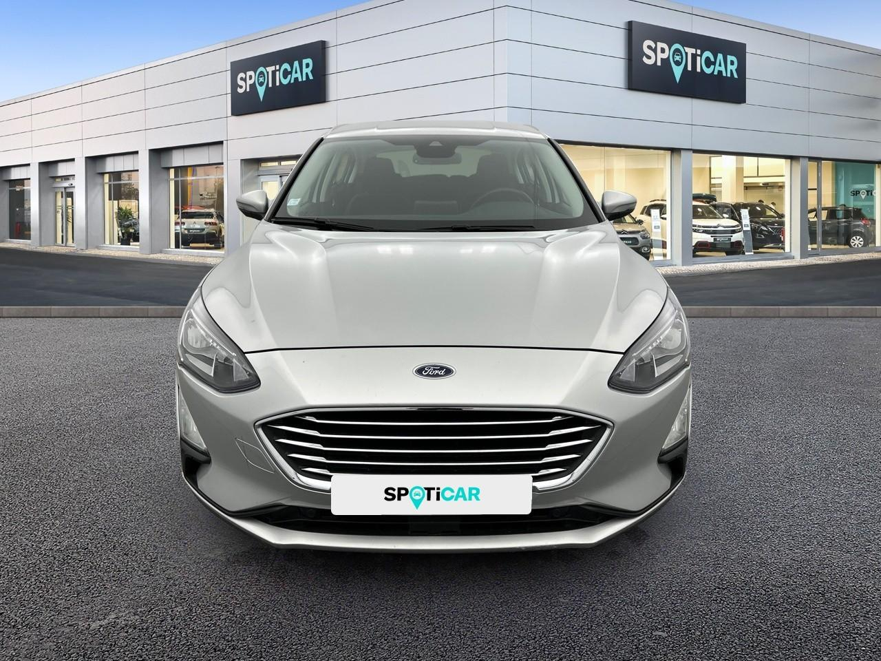 Ford Focus 1.0 ecoboost 125 s&s titanium — photo 2