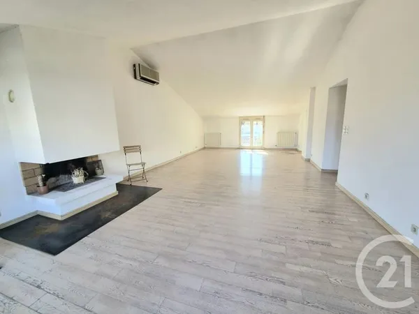Appartement 3 pièces 96 m²