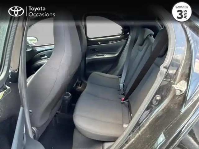 Toyota Aygo X 1.0 vvt-i 72ch dynamic my24 — photo 12