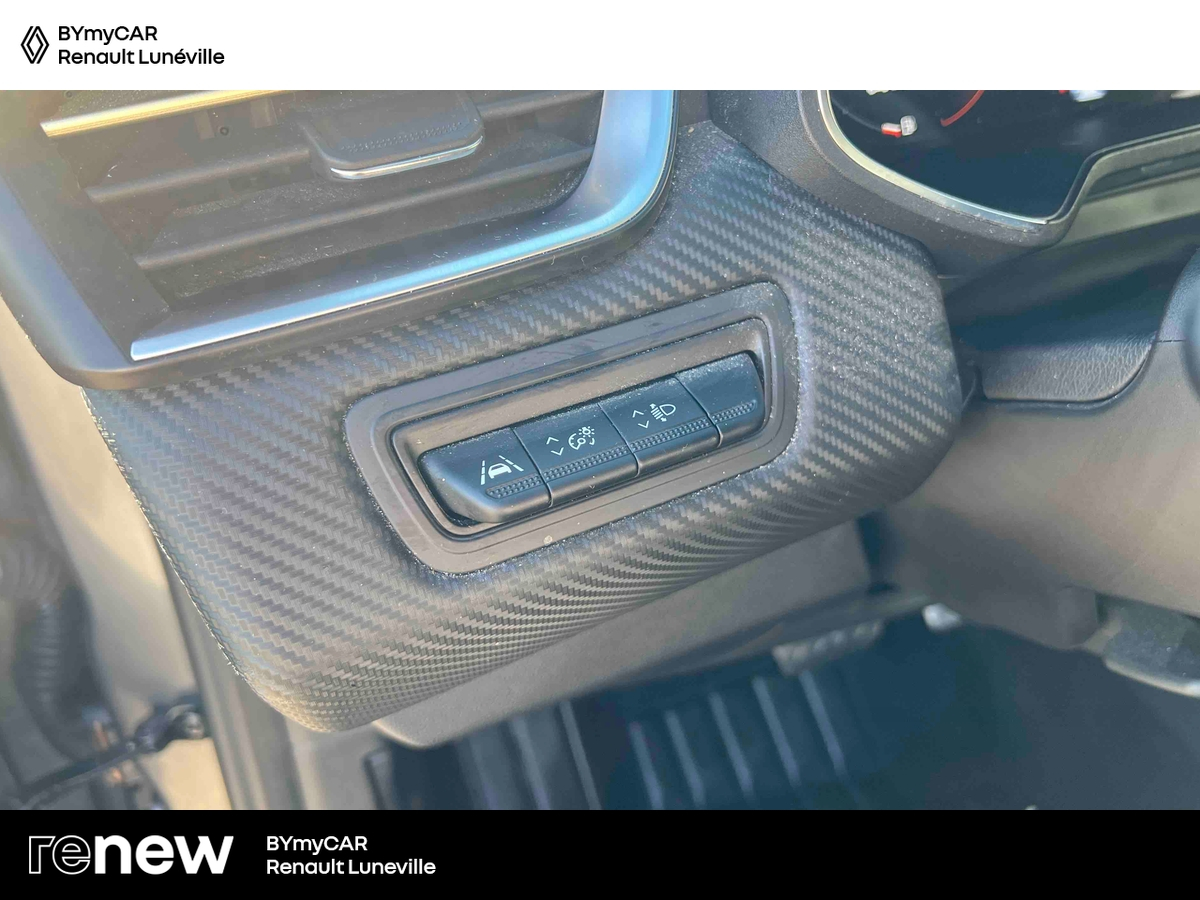 Renault Clio E-Tech full hybrid 145 — photo 18