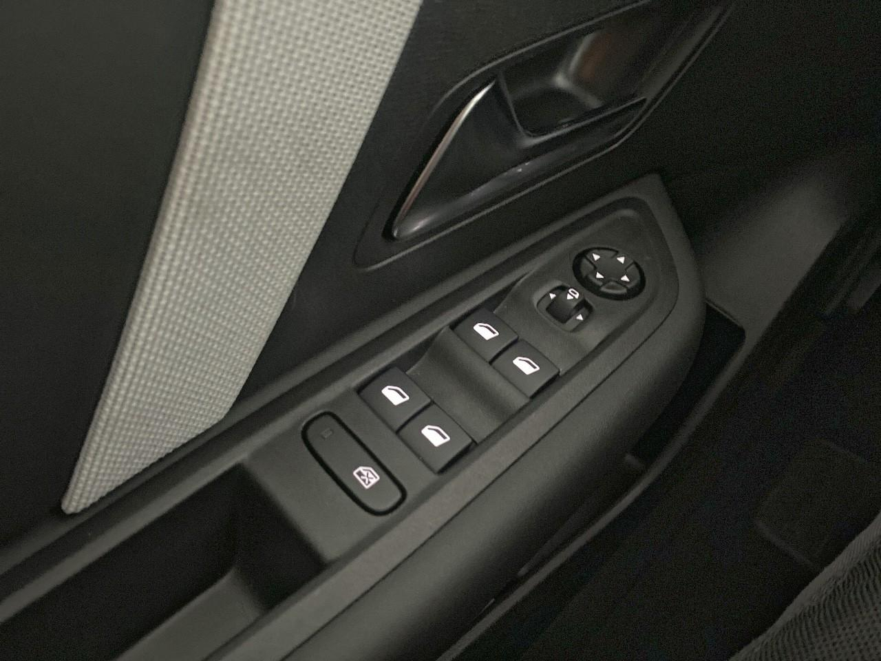 Citroën C4 hybride 145 ch e-dcs6 max — photo 20