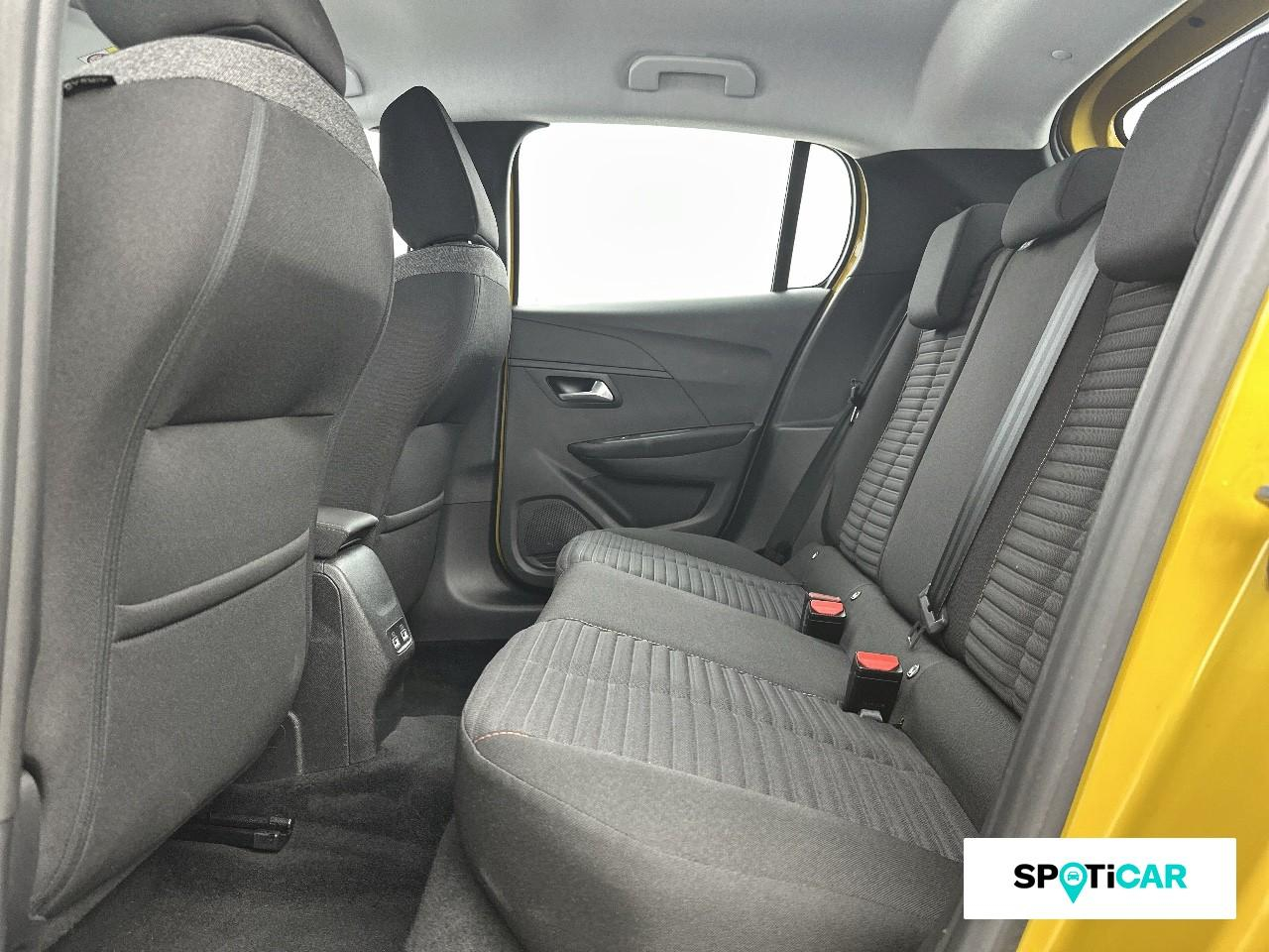 Peugeot 208 e-208 136ch active pack — photo 10