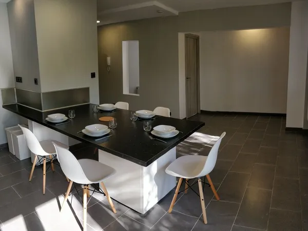 Location chambre appartement, Tram A, 12mn de Bordeaux Bastide
