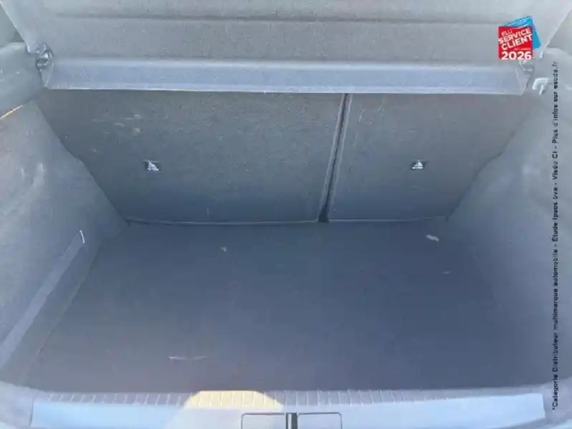 Peugeot 208 1.2 puretech 100ch s/s allure eat8 carplay — photo 14