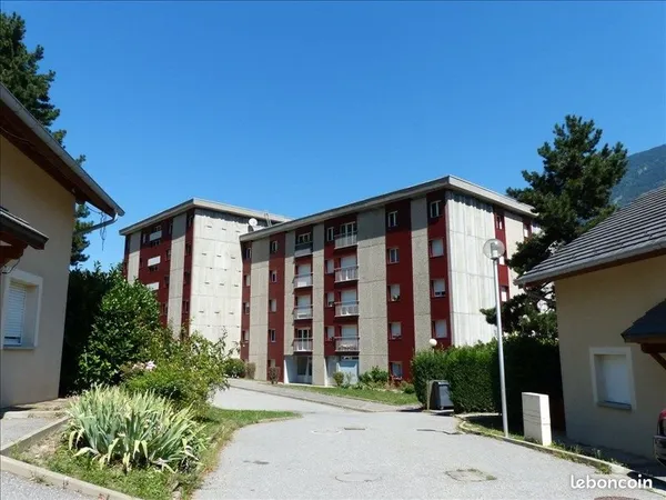 Appartement 4 pièces 81 m²