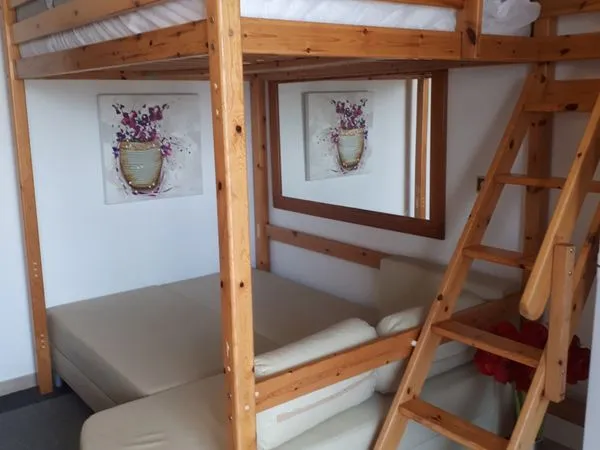 Particulier vends Magnifique Studio Meublé de 22.25 m2, tout confort, tout équipé. Particulier = PAS