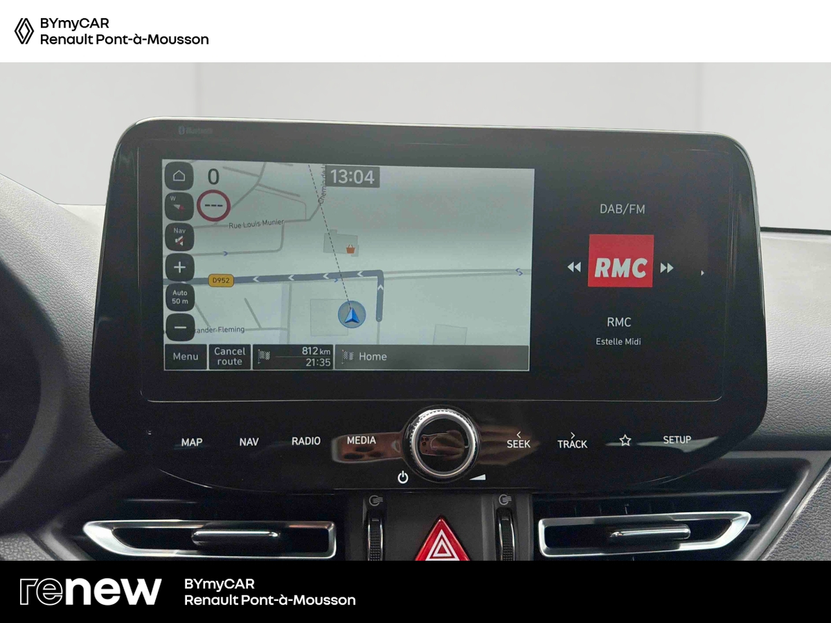 Hyundai i30 SW 1.0 T-GDi 120 DCT-7 Hybrid 48V — photo 16