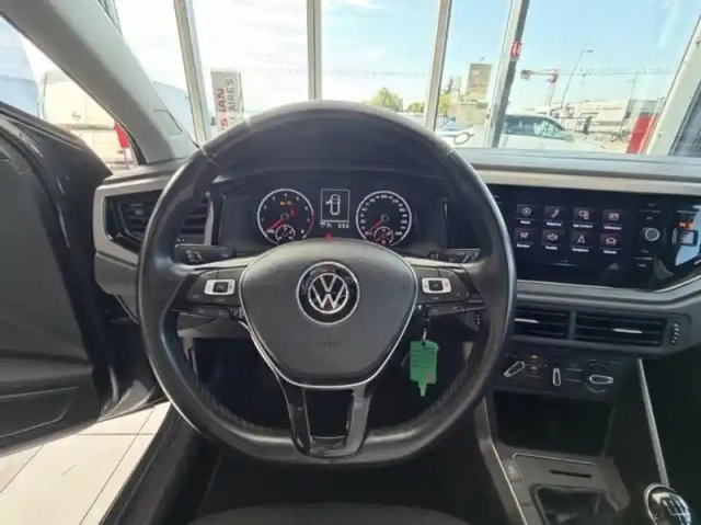 Volkswagen Polo 1.0 80ch lounge euro6dt — photo 2