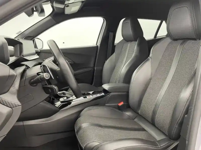 Peugeot 2008 puretech 130 s&amp;s eat8 — photo 80