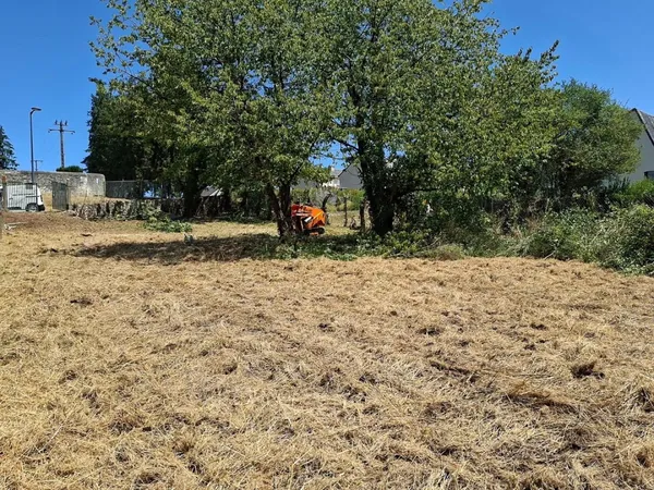 Terrain constructible de 676 m²