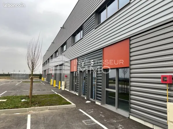 Local d'activité 360 m²
