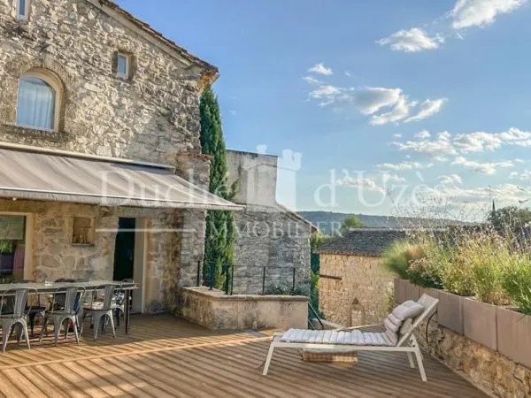 Maison 6 pièces 150 m²