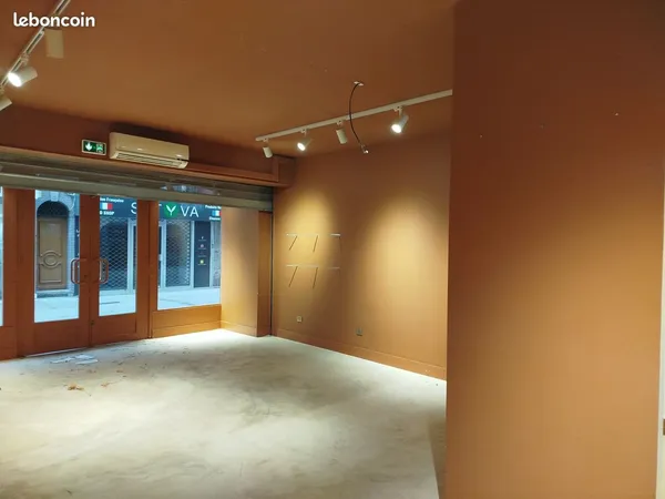 Local commercial 34 m² Grenoble