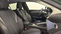 Peugeot 308 PHEV 180ch Allure Pack e-EAT8 — photo 15