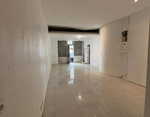 Local commercial 50 m²