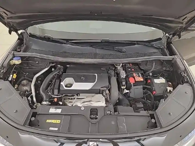 Ds Ds 7 ds7 crossback puretech 180 eat8 — photo 53