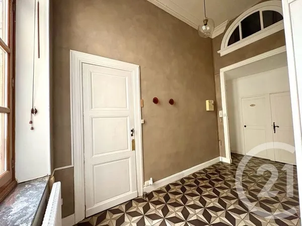 Appartement 5 pièces 120 m²